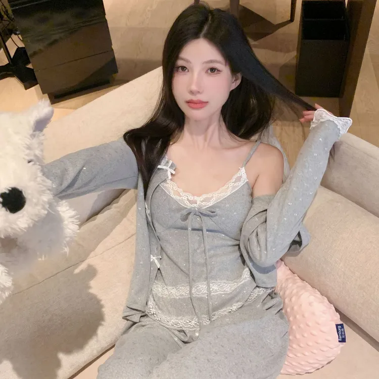 网红睡衣女带胸垫秋季长袖高级感蕾丝甜美2025新款法式女士家居服