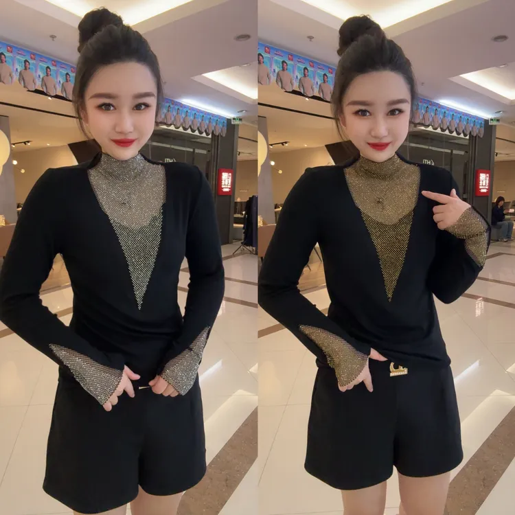 大V钻领显瘦气质打底衫