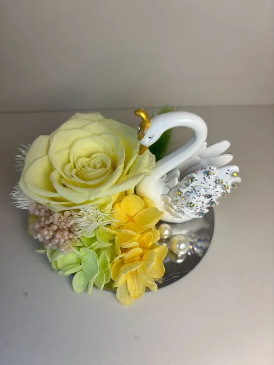 永生花真花天鹅车载摆件汽车饰品中控台装饰创意礼品礼物