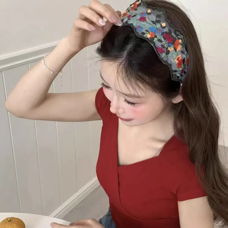 法式复古风花朵刺绣发箍女2025新款宽边发卡日常外戴发捆洗脸头箍