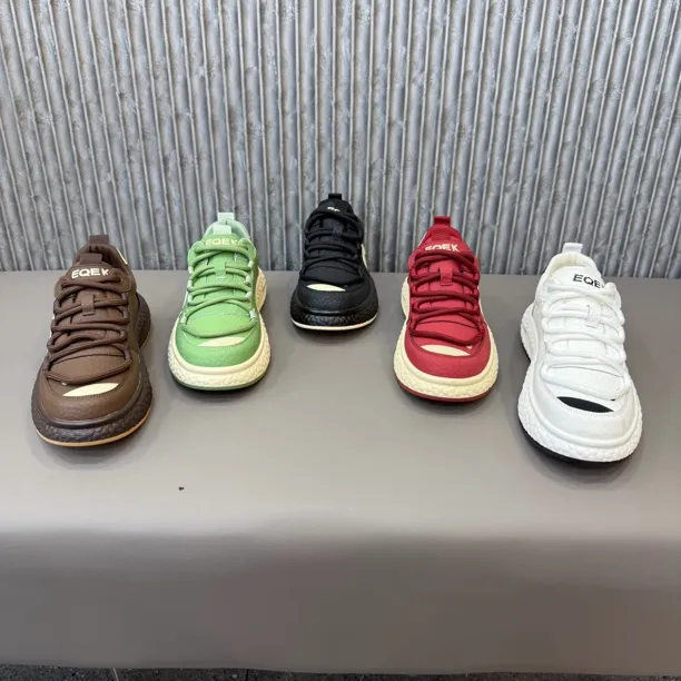 2025秋季新款时尚男鞋舒适百搭皮面休闲鞋痞帅潮流男士帅气潮男鞋