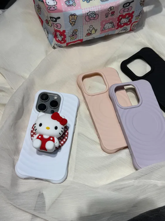 卡通kitty磁吸支架波漾壳苹果16iPhone15promax1413全包12软壳11