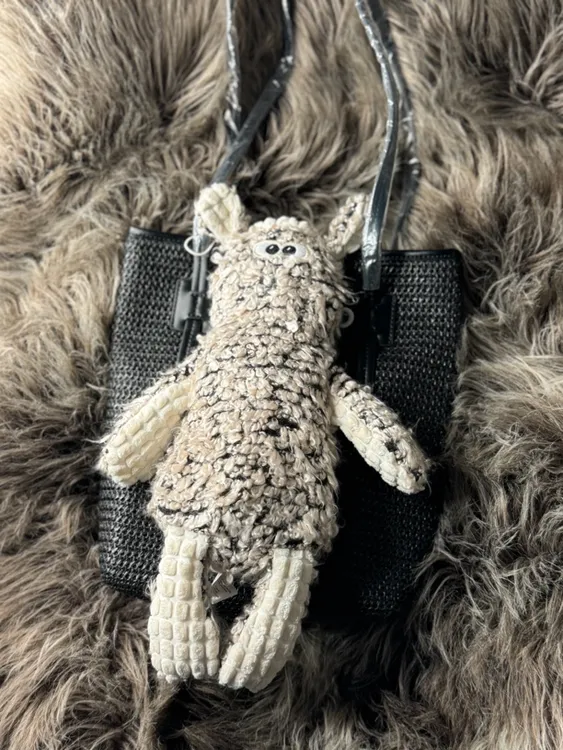 手工编织镂空斜挎包轻奢气质小众设计单肩包