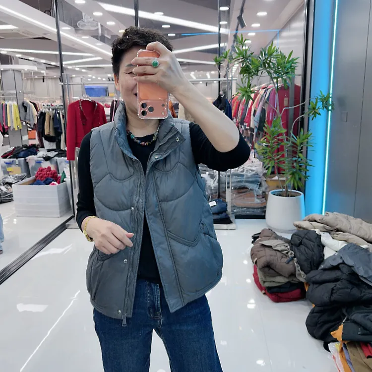 新款棉马夹修身百搭3色定位棉不跑马甲8521品