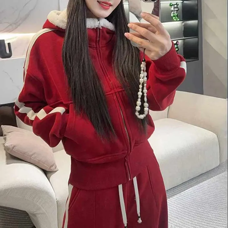 『双杠纵贯』2026秋冬新款设计师时尚连帽卫衣套装红色新年过年套装