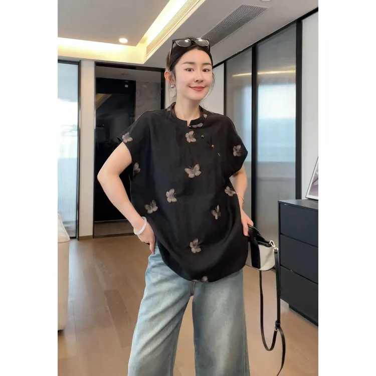 玖了个玖 2025夏季小众设计龟裂纹刺绣蝴蝶百搭飞飞T恤 2505C2644