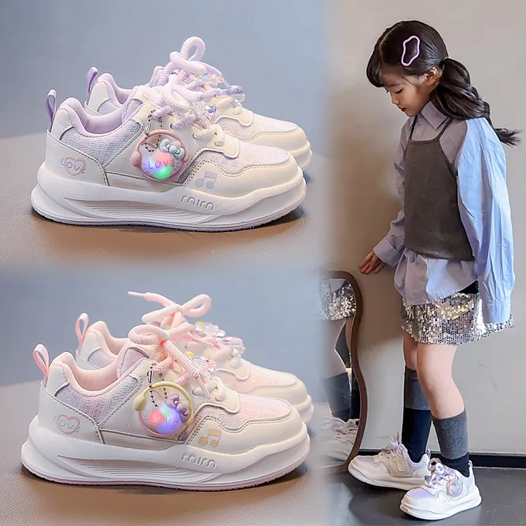 拉布布女童鞋子小白鞋2025秋季新款亮灯软底儿童运动板鞋女孩公主