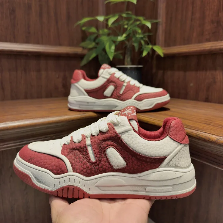 男鞋2025新款秋冬时尚百搭小众潮流舒适休闲运动男鞋低帮潮男鞋