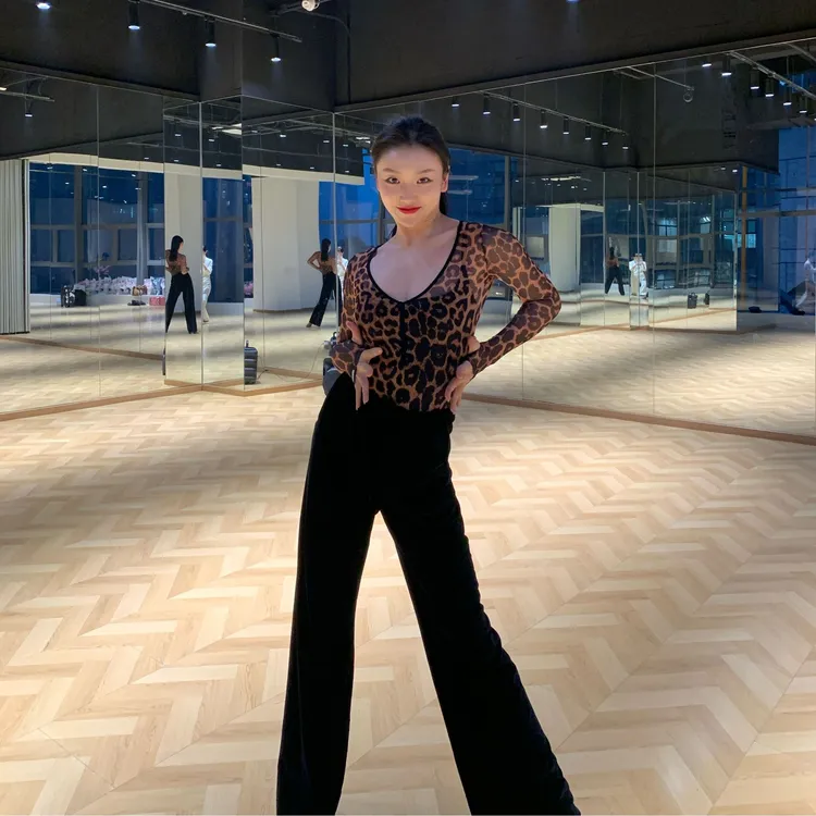 巅峰2025款丝绒长裤垂垂裤拉丁舞服国标摩登舞服舞蹈成人练功服女