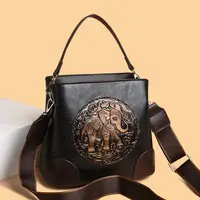 新款时尚百搭潮流女包单肩斜挎包8557黑色