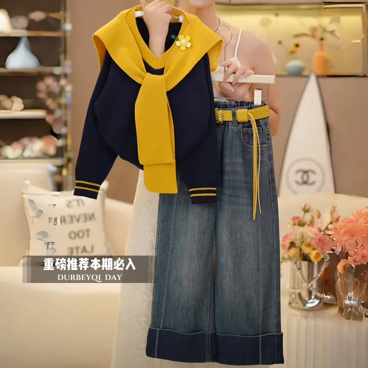 女童2025秋季新款V领披肩针女童卡通针织