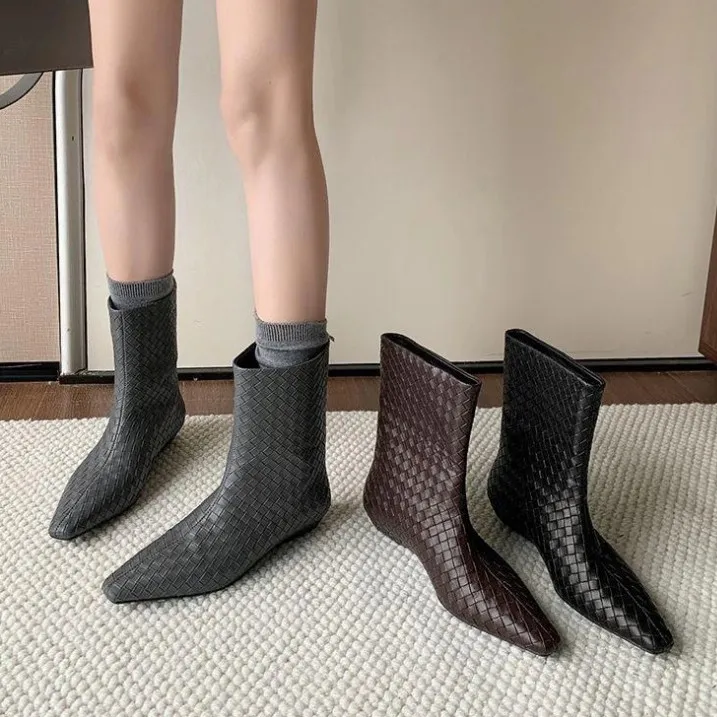 牛皮版~秋冬新款编织宽松套筒坡跟直筒中筒靴时尚百搭方头短靴女