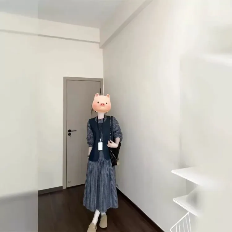 大码女装早秋新款秋季马甲搭配格子连衣裙外出穿搭套装