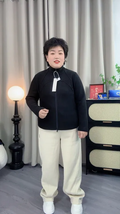 大码胖MM小蛮腰大码加绒外套女秋冬季时尚休闲百搭小立领运动外套