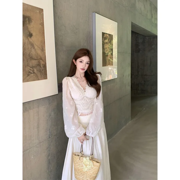 法式名媛温柔风长袖连衣裙女气质杏色雪纺衬衫上衣半身长裙两件套