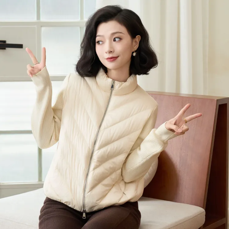 西子/【清波羽绒】95鹅绒蓬松排骨绗缝拼针织袖羽绒服/YRYF0371