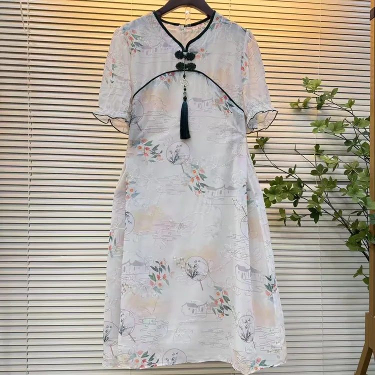 新中式国风轻奢精致花苞袖盘扣流苏下江南系列柔美旗袍裙大码胖mm