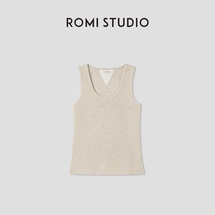 ROMI STUDIO“基础随性”原生态棉纱定纺挺括肌理感背心RW25SST0088