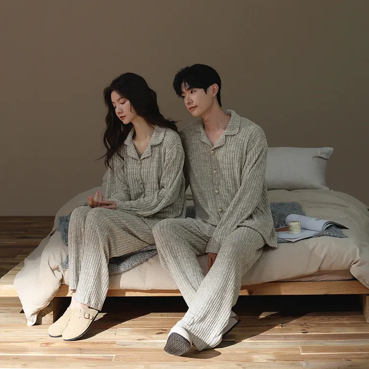 【德绒】情侣睡衣秋冬款双面磨毛保暖锁温开衫男女高档条纹家居服