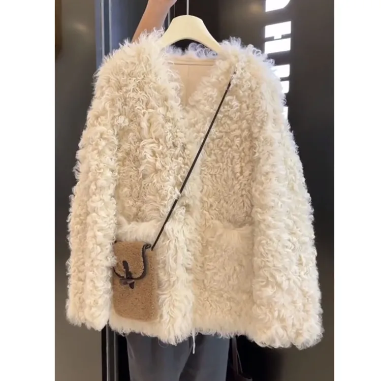 2024秋冬新款韩系极简风时尚气质保暖毛茸茸外套宽松显瘦长袖开衫