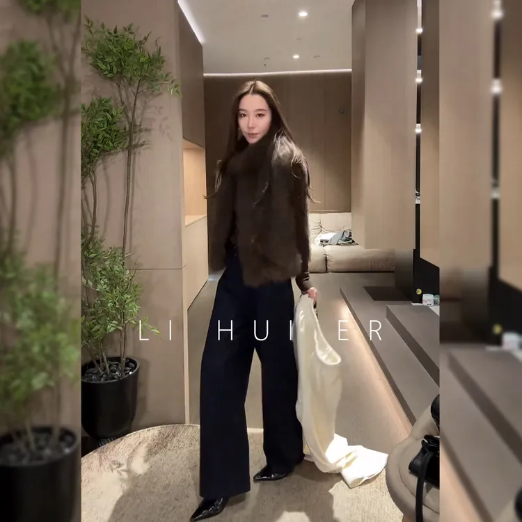 LiHuiEr李慧儿【破晓】2025冬款时尚舒适极简风牛仔裤LL0251223