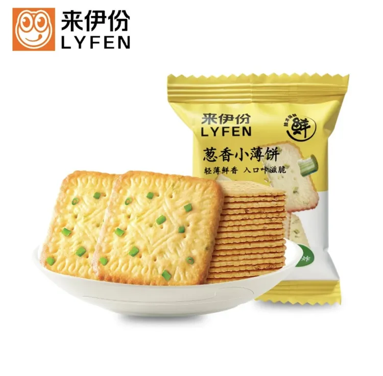 【来伊份＆伟龙】葱香小薄饼300g装咸香饼干酥脆早餐充饥非油炸零食