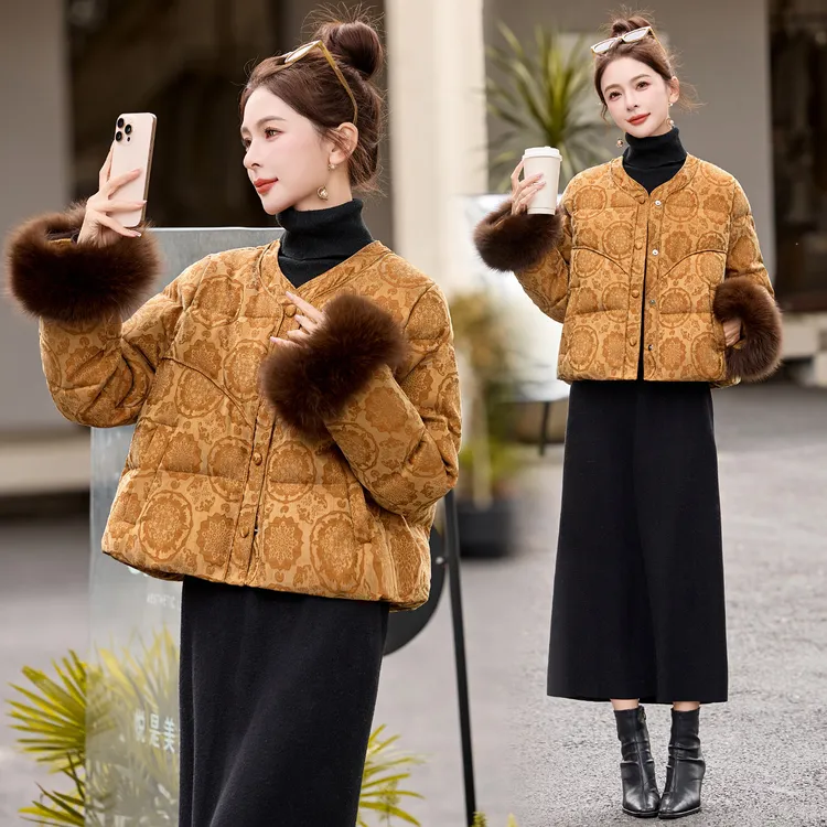 2026年冬季短款真狐狸毛潮新款羽绒服女装禅意仙气飘飘干练总裁女