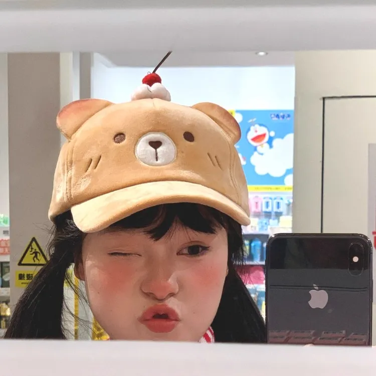 原创版！可爱樱桃冷脸萌小熊棒球帽女百搭显脸小防风鸭舌帽子烤焦