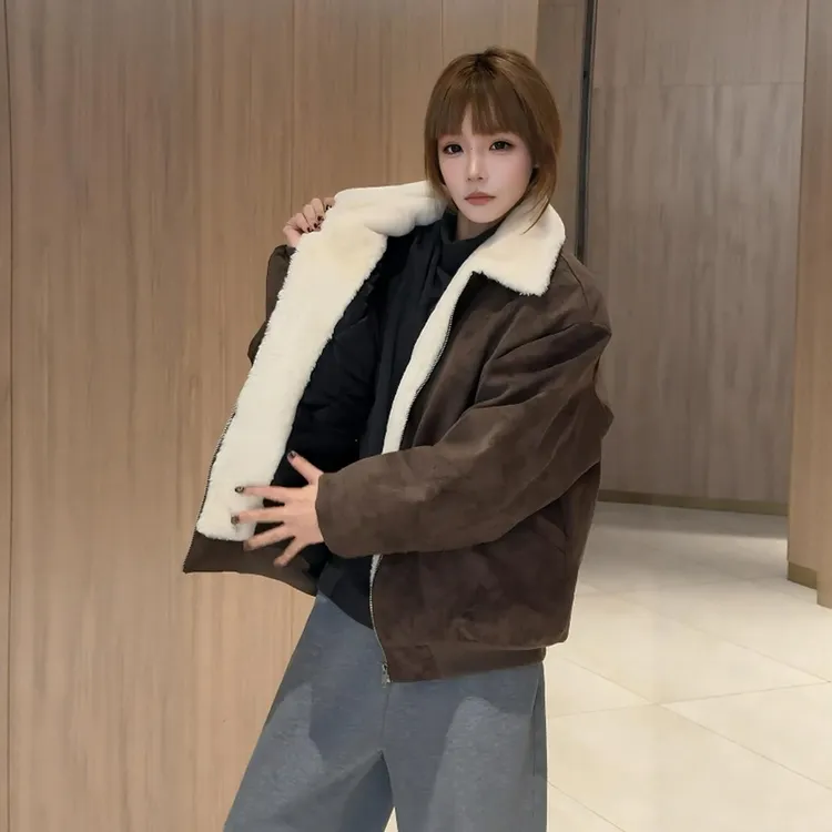 美拉德羊羔绒雾面pu皮棉服冬季加绒加厚保暖翻领棉衣廓形短款外套