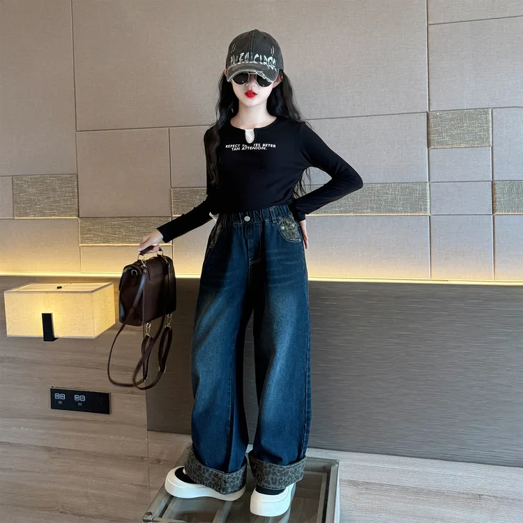 女童早秋穿搭套装2025新款女孩韩系假两件上衣洋气儿童炸街牛仔裤