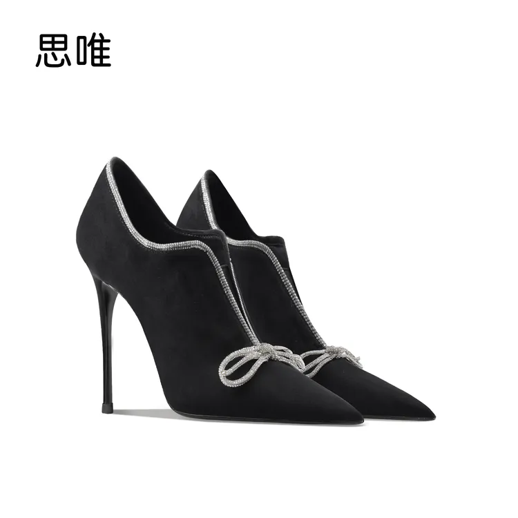 黑色绒面水钻蝴蝶结高跟鞋2025年秋冬新款女尖头细跟时尚百搭短靴