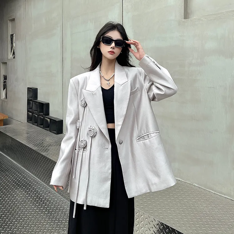 高级感轻熟风个性时尚西装外套女薄款宽松休闲玫瑰花装饰西服上衣