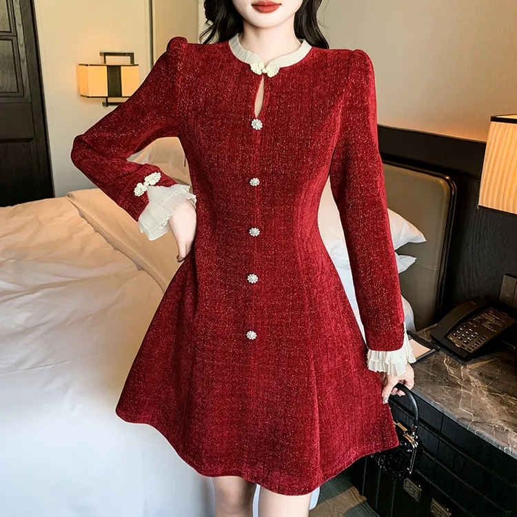 高级新中式复古优雅气质盘扣荷叶袖雪尼尔连衣裙少女小黑裙晚礼服