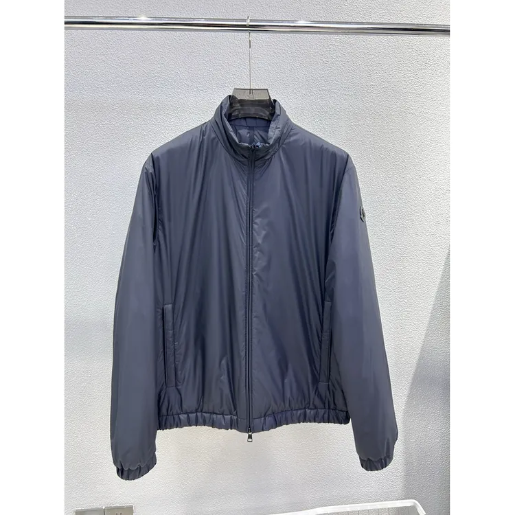 全新未使用Moncler盟可睐 1A00053 黑色皮标哑光薄款立领羽绒服