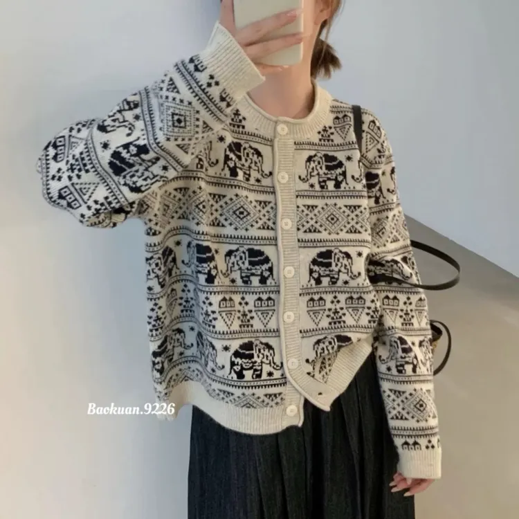 200斤大码女装长袖春季翻领针织女毛针织衫秋季时尚毛衣上衣1361