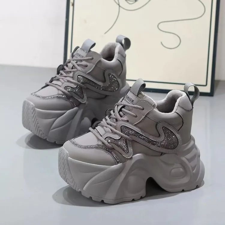 爆款老爹鞋女2025秋季新款水钻百搭时尚防滑休闲厚底增高运动鞋