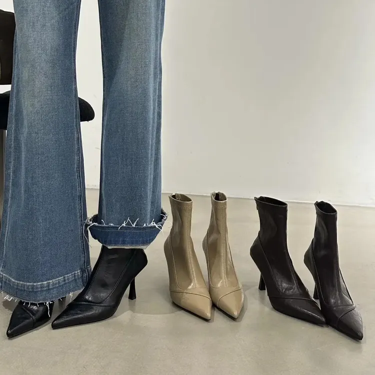 韩版软皮显瘦细跟尖头女靴短筒高跟鞋时装靴后拉链法式瘦瘦女短靴