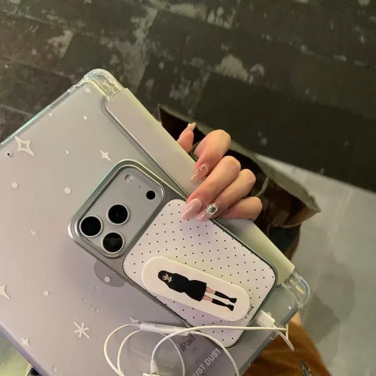 韩系波点美少女懒人支架适用苹果17Promax手机壳新款16/15水凝壳