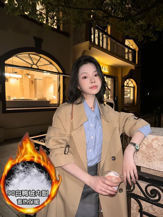 风衣女白鸭绒羽绒服新款保暖高级感宽松中长款过膝英伦风外套