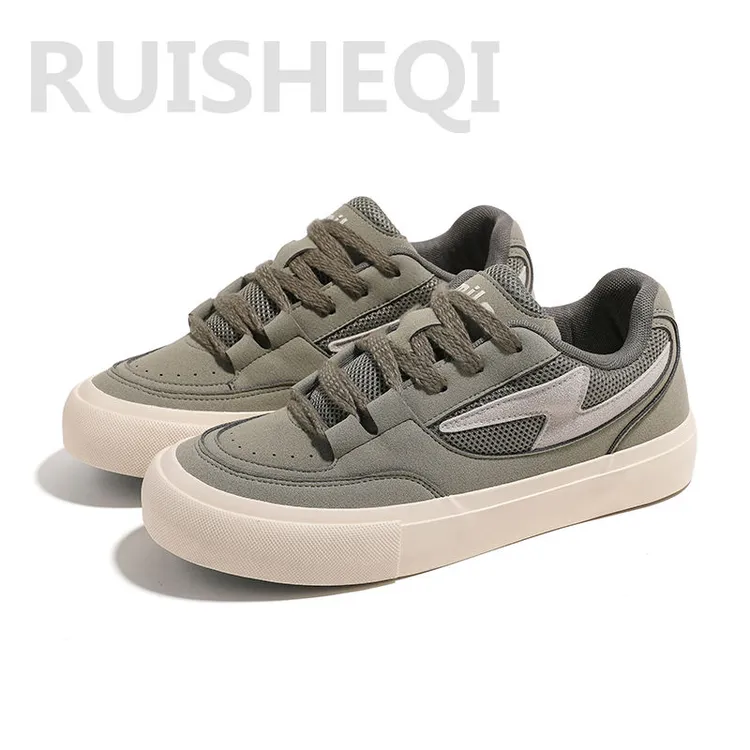 2025新款闪电磨砂皮圆头增高青少年休闲板鞋复古鞋子潮流男士潮鞋