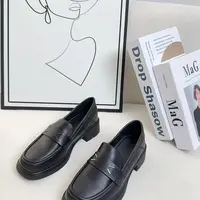 w835-83英伦单鞋女乐福鞋方头粗中跟系带中口时尚