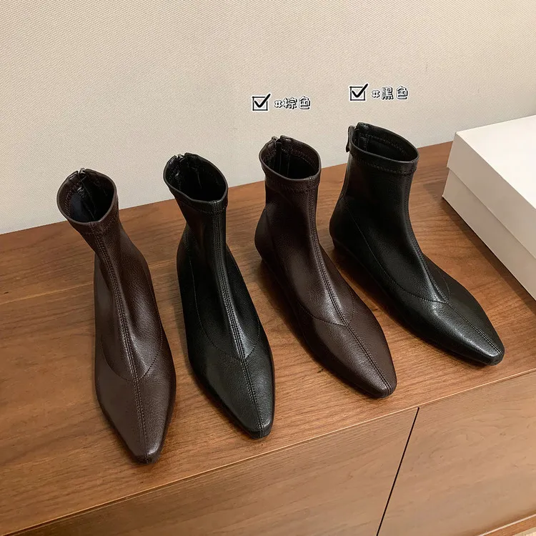 弹力靴/袜靴2025年冬季通勤风松糕底纯色弹力靴弹力靴短筒