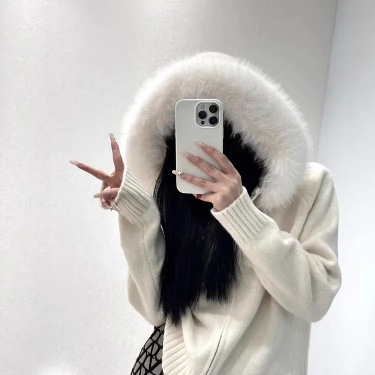 毛衣针织时尚连帽秋冬女装开衫短款宽松加厚带帽休闲百搭套头设计