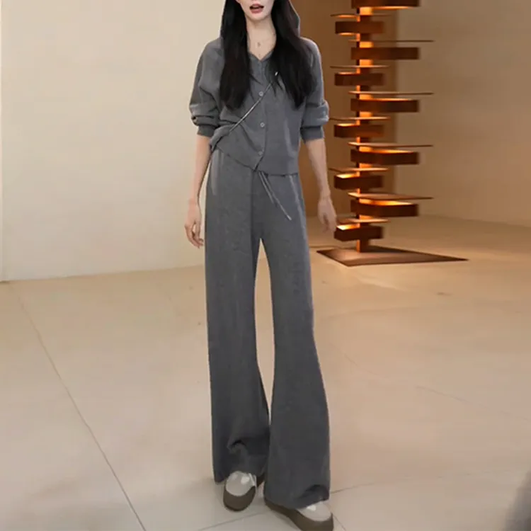 网红洋气炸街运动套装女2025春秋新连帽针织卫衣外套阔腿裤两件套