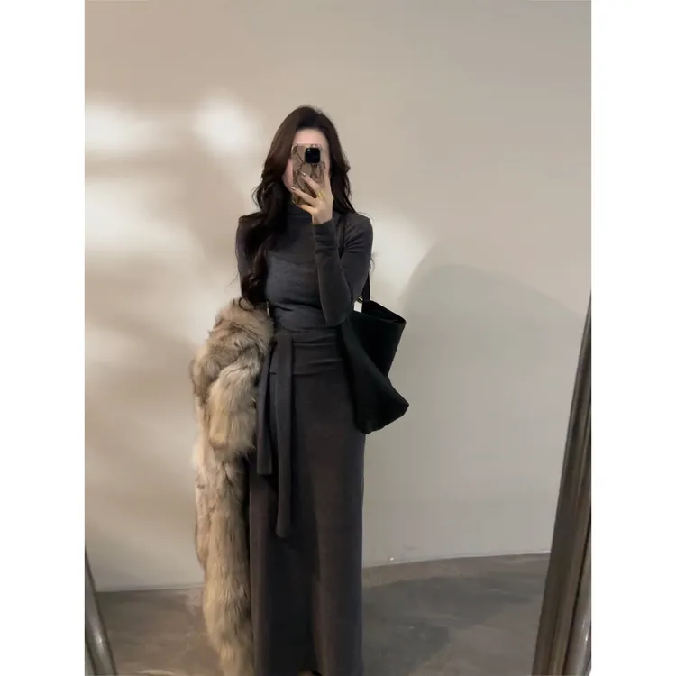 【大婷婷】长袖假两件半高领长裙连衣裙气质女装冬季显瘦时尚DT1802