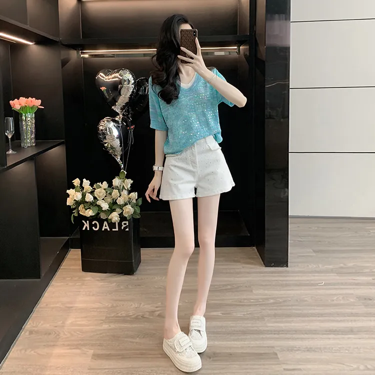 2025夏季新款减龄亮片冰爽丝女短袖洋气上衣牛仔短裤薄款a字热裤