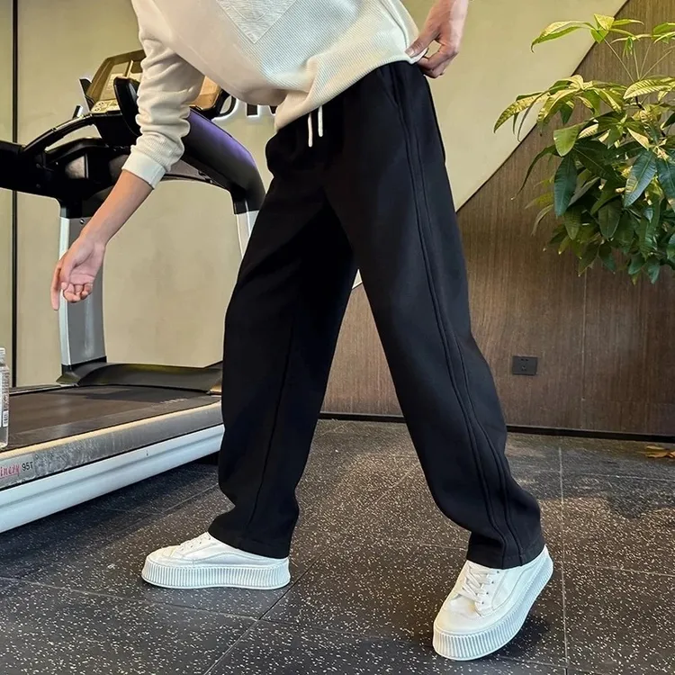仓石一树春秋时尚百搭直筒宽松卫裤男士潮流简约垂感运动休闲长裤