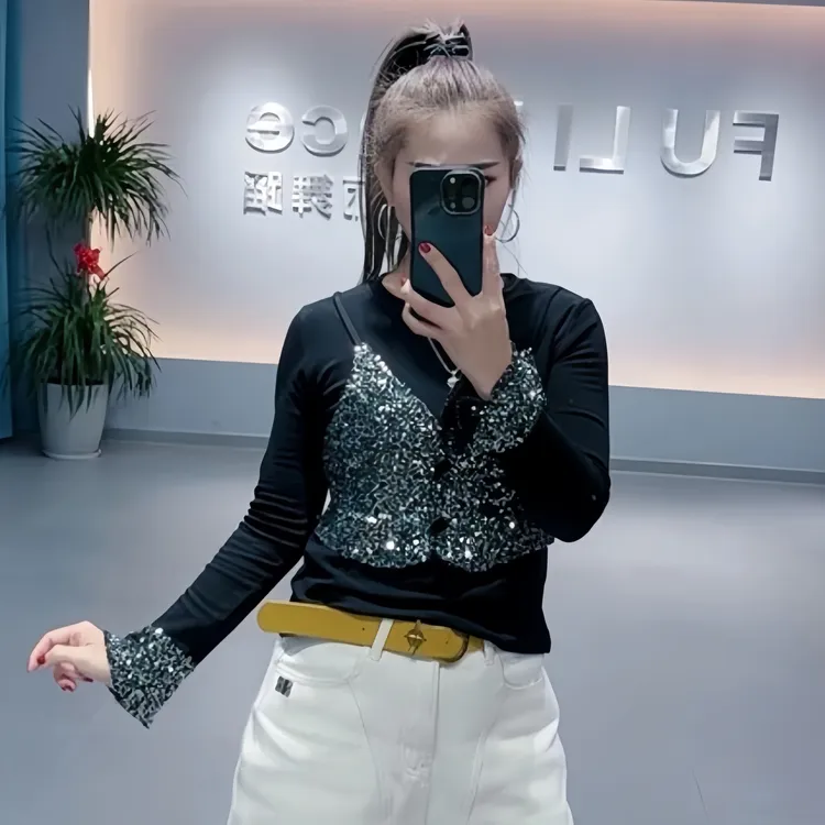春秋2025新款假两件亮片长袖打底衫女设计感百搭长袖气质显瘦上衣