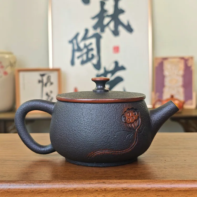 肌理纹汉瓦-容量200毫升-建水紫陶-纯手工制作-1壶1主人杯2客杯