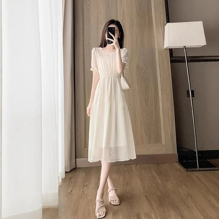 小个子杏色雪纺白色女2025夏季新款气质圆领收腰a字裙连衣裙裙子
